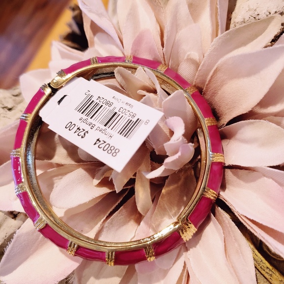 NWT| Hinged Fuschia Enamel Bracelet - Picture 2 of 5